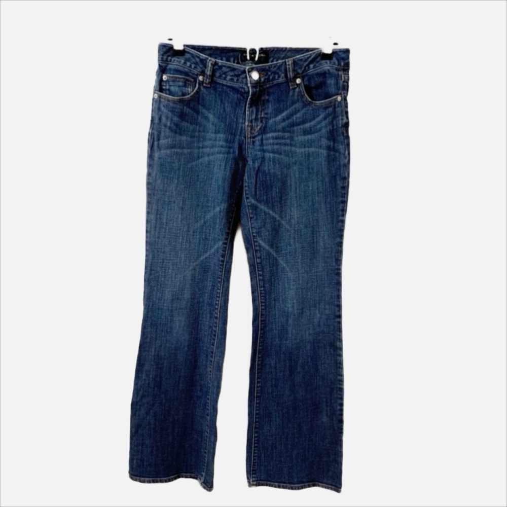 Banana Republic Factory Bootcut Size 26 Dark Wash Style 737392–00 Five Pockets